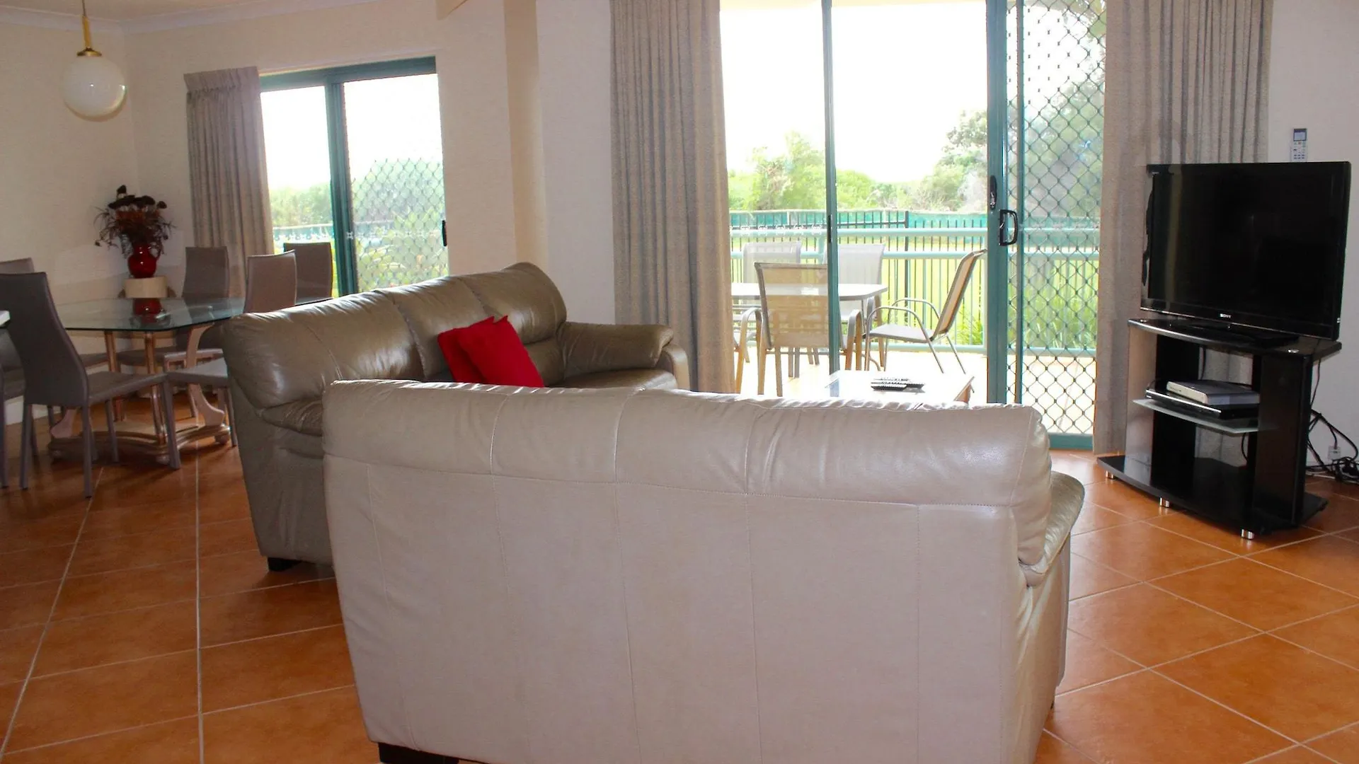 Currumbin Sands On The Beach Gold Coast Aparthotel